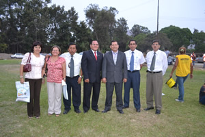 Autoridades: Ing. Angel Becerra (Secretario General), Ing. Efraín Malpartida (Vicerrector Administrativo), Dr. Abel Mejía (Rector), Dr. Jorge Aliaga (Vicerrector Académico), Ing. Leandro Huanca (Director del Centro Pre Universitario), Decanas: Ing. Fanny Ludeña Urquizo y Dra. Patricia Gil Kodaka.